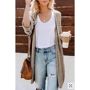 NWOT Chunky Loose Solid Knit Cardigan